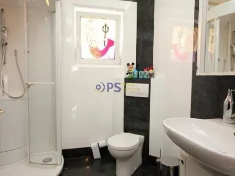 Prodaja, kuća, 323m², Bar, Crna Gora - image 11