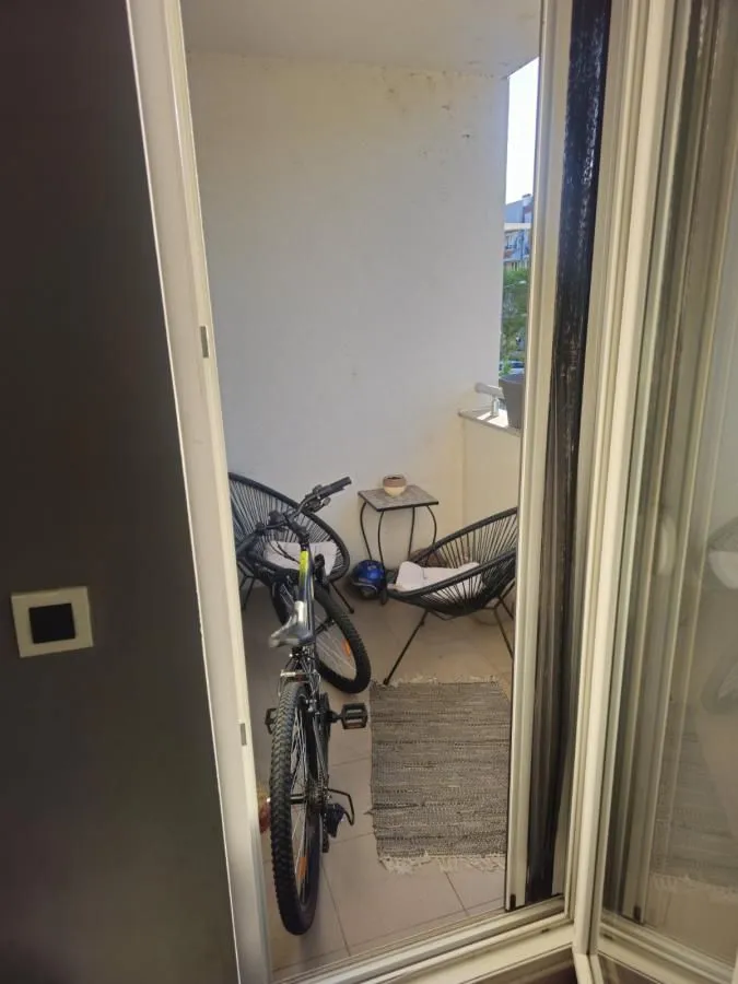 Prodaja, trosoban stan, 65m², Sajmište, Novi Sad