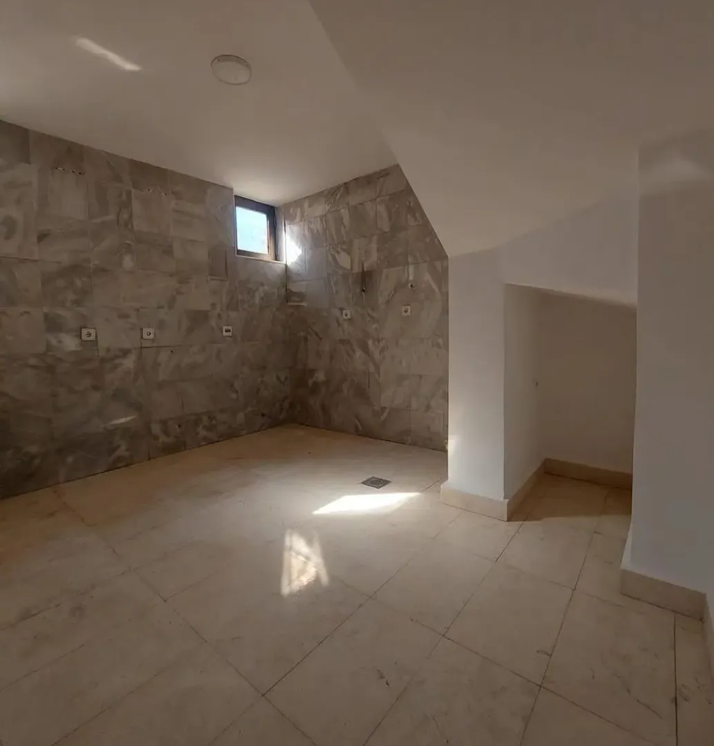 Rent, office space, 158m², Centar, Nikšić