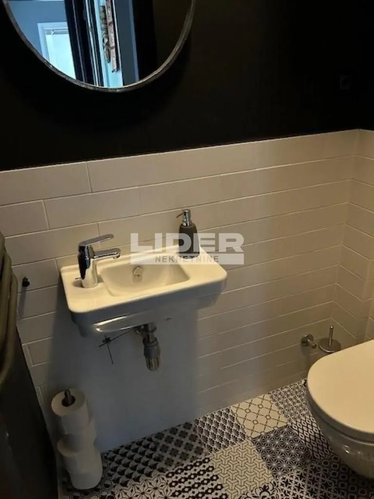 Rent, two bedroom apartment, 106m², Stari Grad, Beograd