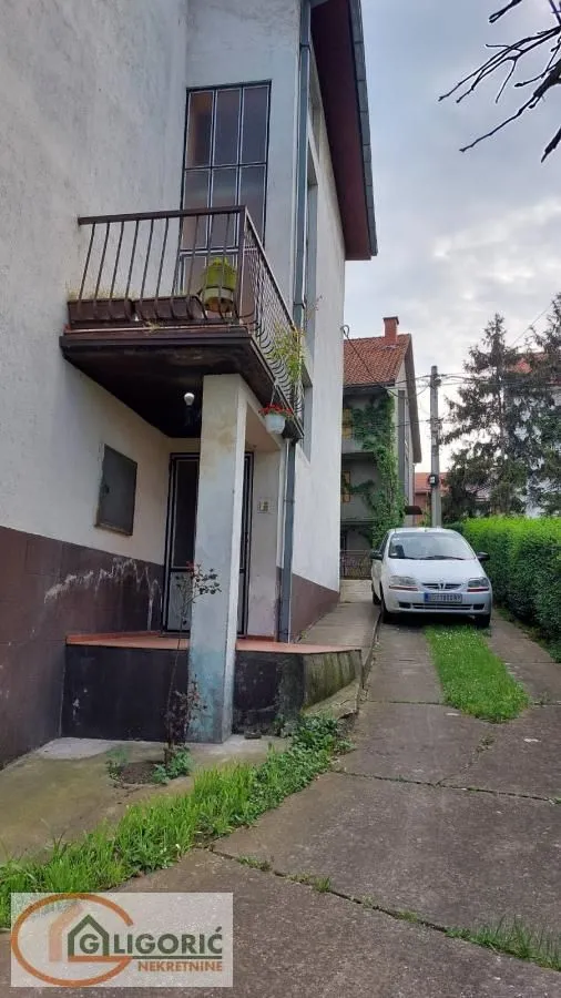 Sale, house, 397m², Kaludjerica, Grocka