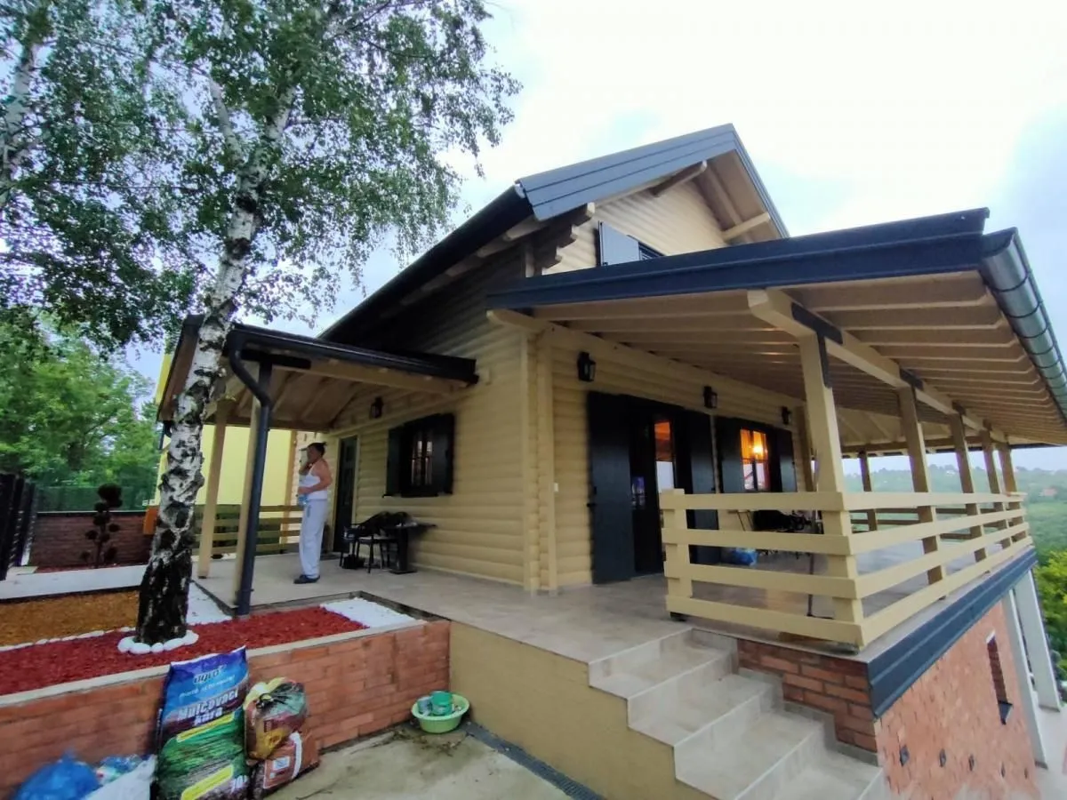 Prodaja, kuća, 151m², Sremska Kamenica, Petrovaradin