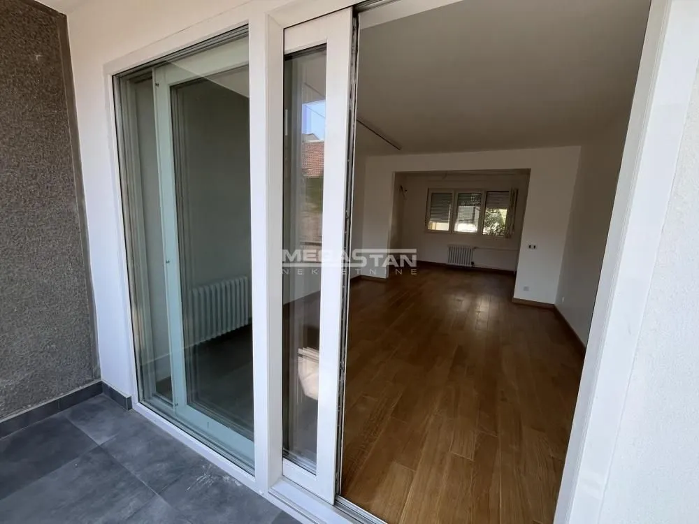 Prodaja, četvorosoban stan, 93m², Vračar Hram, Vračar Sve Podlokacije