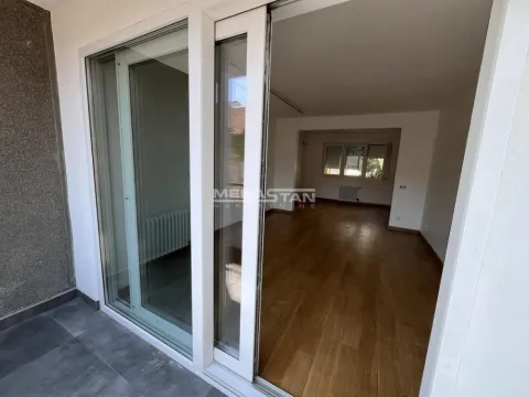 Prodaja, četvorosoban stan, 93m², Vračar Hram, Vračar Sve Podlokacije - image 12