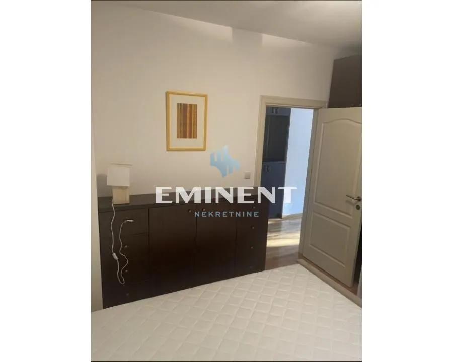 Rent, two bedroom apartment, 55m², Voždovac Sve Podlokacije, Beograd