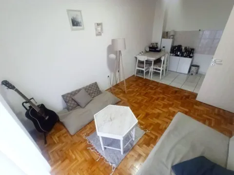 Prodaja, stan, 29m², Novi Sad, Srbija - image 2