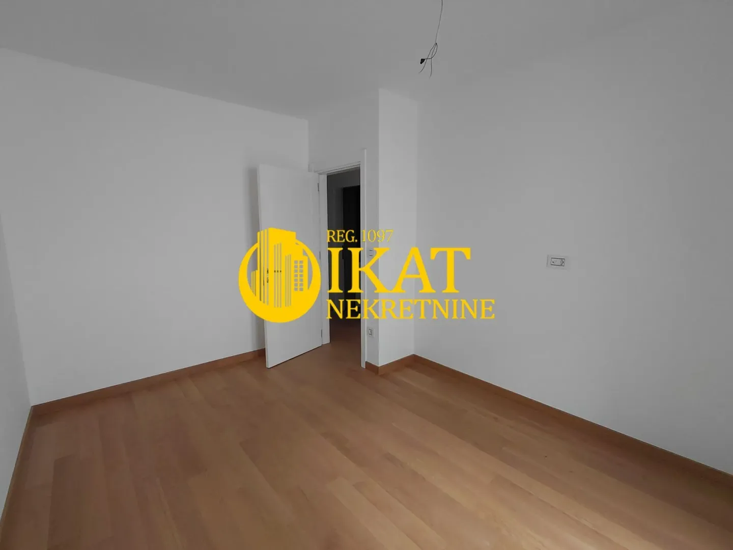 Sale, three bedroom apartment, 71m², Savski Venac, Beograd