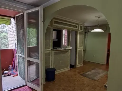 Sale, three bedroom apartment, 92m², Kanarevo Brdo, Beograd - image 2
