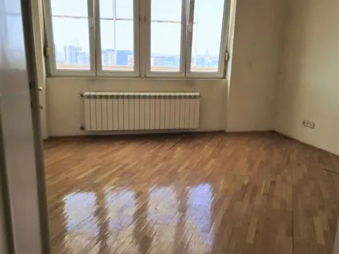 Izdavanje, stan, 160m², Stari Grad, Beograd - image 10