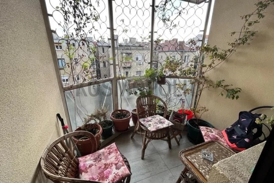 Sale, four bedroom apartment, 110m², Vukov Spomenik, Zvezdara Sve Podlokacije