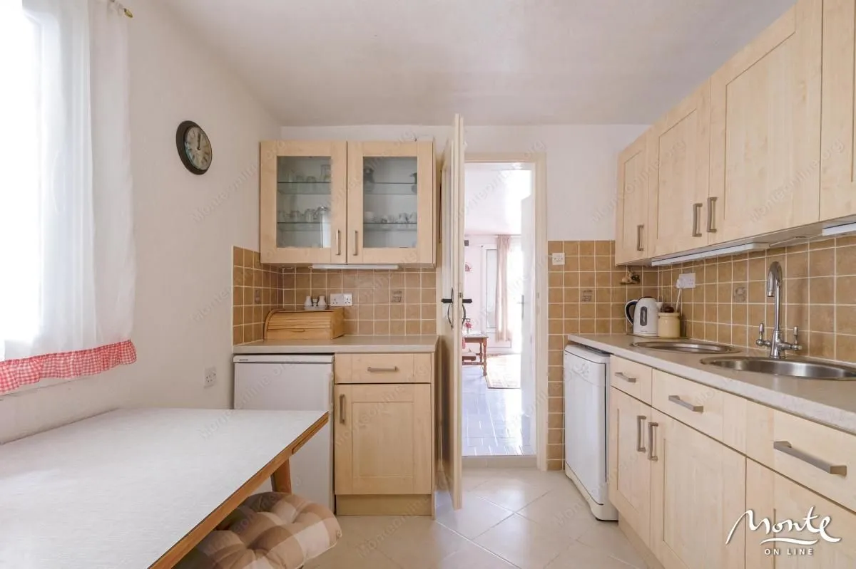 Prodaja, kuća, 133m², Stoliv, Kotor