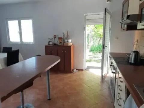 Sale, house, 132m², Seoce, Budva - image 9