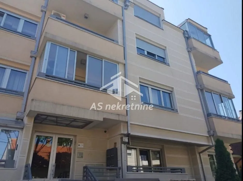 Izdavanje, trosoban stan, 75m², Fon (Fon - Bilećka), Voždovac Sve Podlokacije