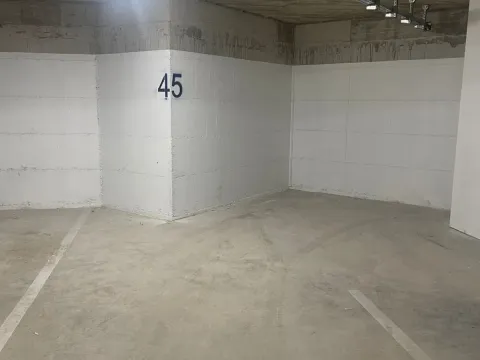 Izdavanje, jednosoban stan, 55m², Zagorič, Podgorica - image 28