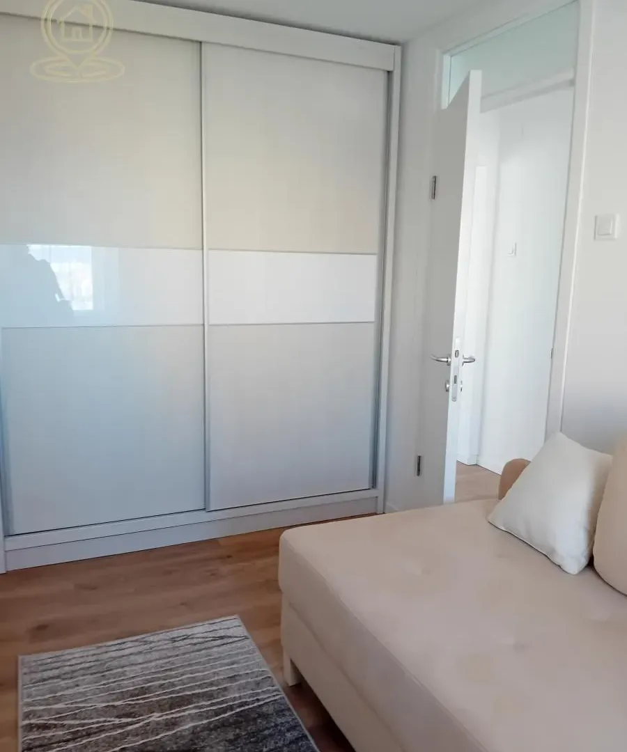 Rent, three bedroom apartment, 65m², Medijana, Niš