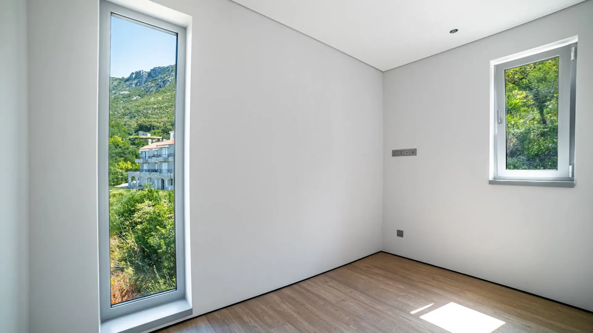 Sale, house, 230m², Sveti Stefan, Budva