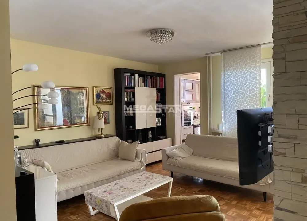 Prodaja, trosoban stan, 68m², Čukarica, Beograd