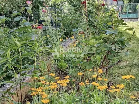 Prodaja, kuća, 87m², Kanarevo Brdo, Beograd - image 1