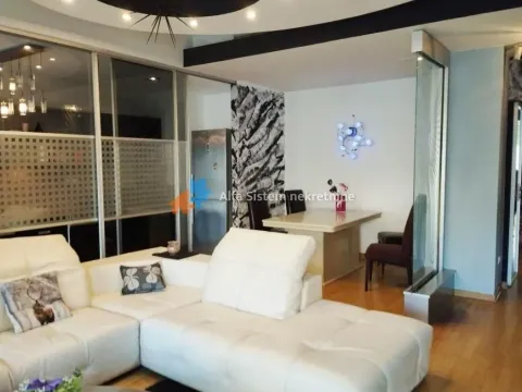 Izdavanje, četvorosoban stan, 130m², Vukov Spomenik, Zvezdara Sve Podlokacije - image 4