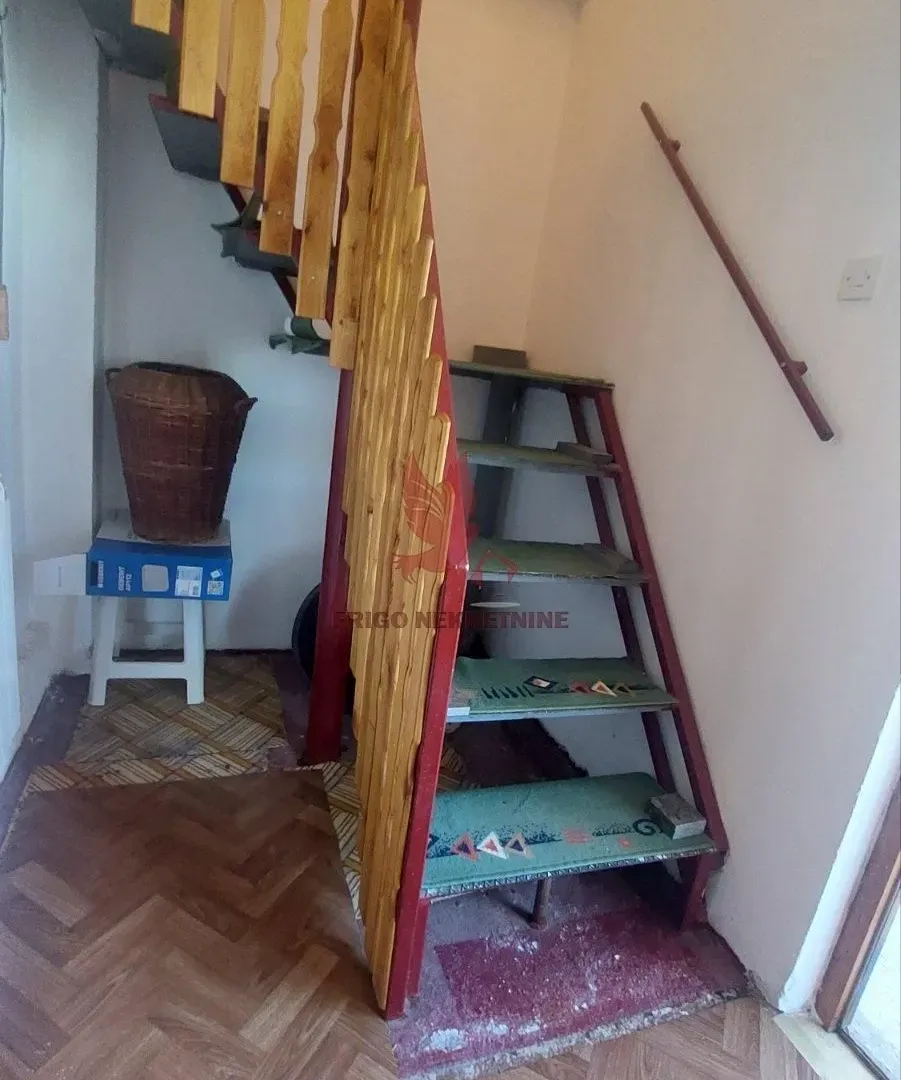 Prodaja, kuća, 118m², Centar, Topola