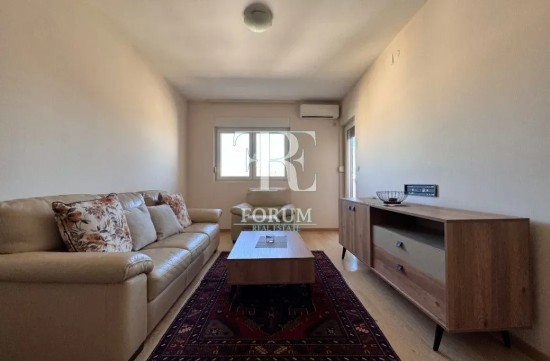 Izdavanje, jednosoban stan, 45m², City Kvart, Podgorica