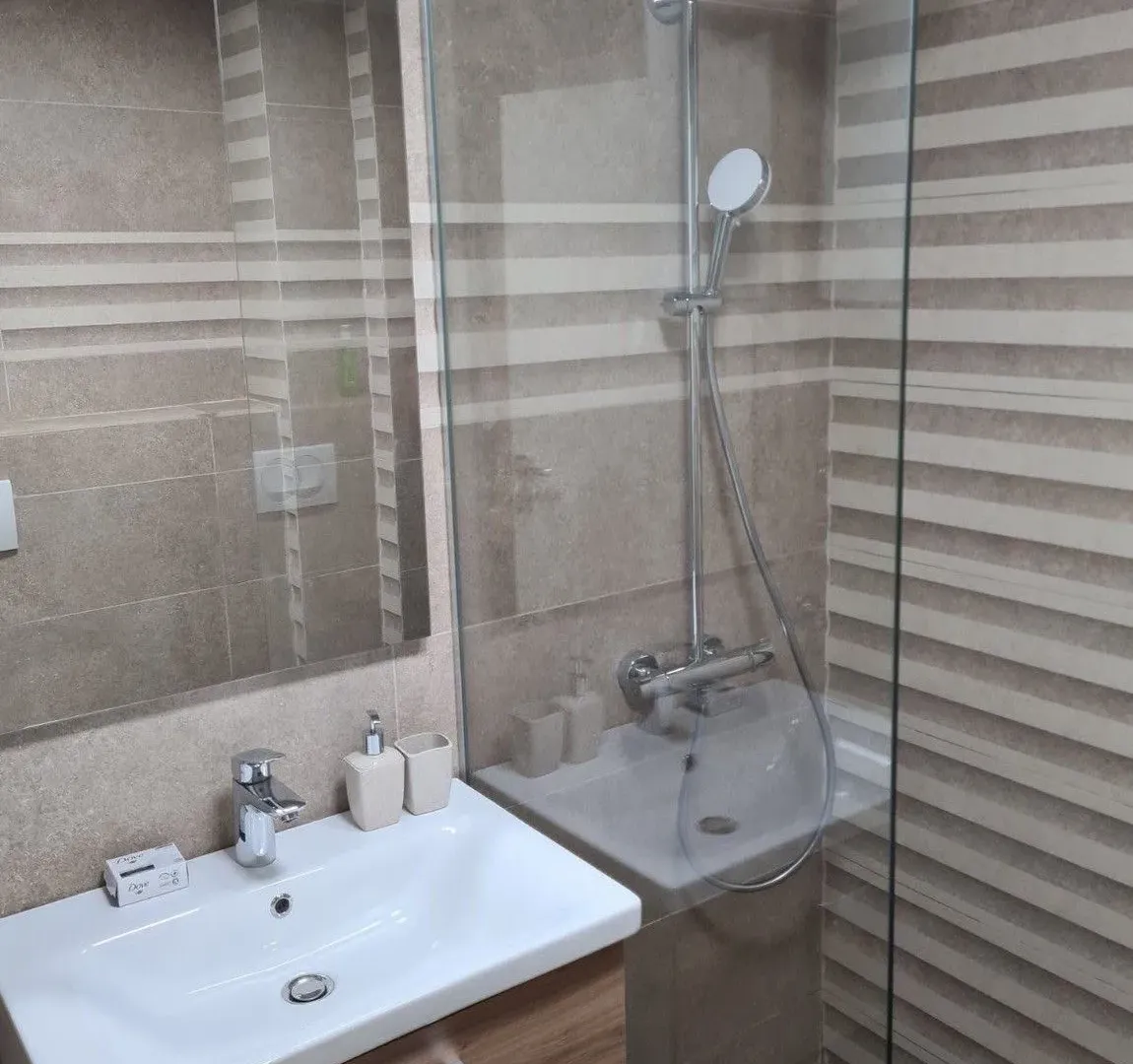 Sale, three bedroom apartment, 92m², Adok, Budva