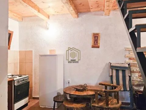 Prodaja, kuća, 70m², Kuči, Podgorica - image 2