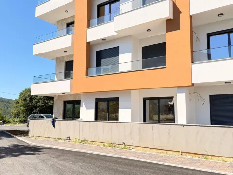 Prodaja, jednosoban stan, 47m², Pinješ, Ulcinj - image 9