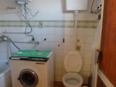 Sale, house, 59m², Ćuprija, Srbija - image 15