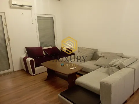 Izdavanje, garsonjera, 30m², 1 maj, Podgorica - image 4