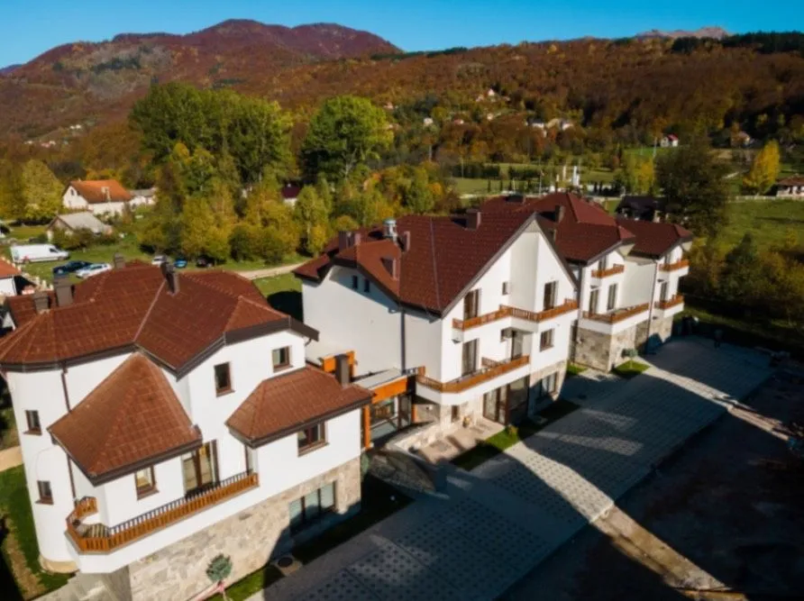 Sale, hospitality venue, 1250m², Kolašin, Crna Gora