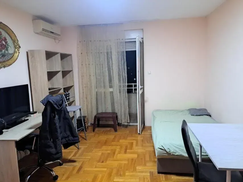 Sale, apartment, 26m², Stari Aerodrom, Podgorica