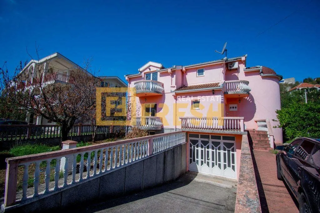 Rent, house, 300m², Zabjelo, Podgorica