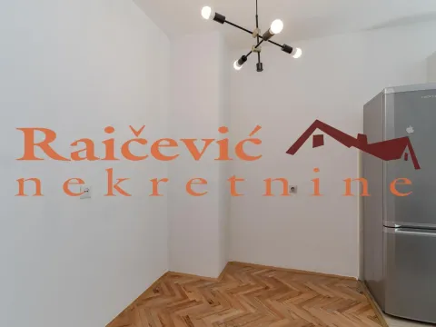 Prodaja, jednosoban stan, 38m², Kalenić Pijaca, Vračar Sve Podlokacije - image 7