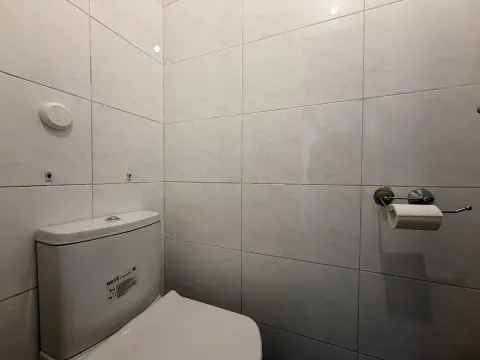 Izdavanje, trosoban stan, 67m², Novi Beograd Blok 21, Novi Beograd Sve Podlokacije - image 7