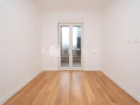 Rent, office space, 49m², Central Point, Podgorica - image 4