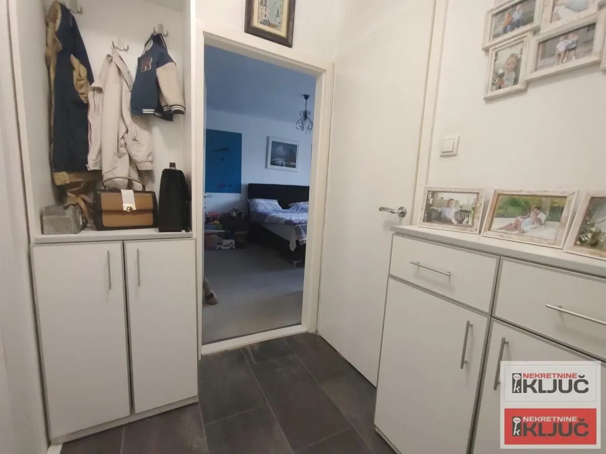 Prodaja, dvosoban stan, 40m², Grbavica, Novi Sad Sve Podlokacije