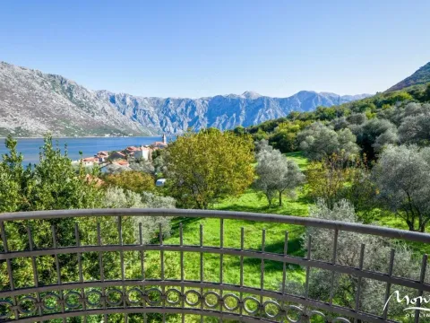 Prodaja, kuća, 270m2, Stoliv, Kotor Prodaja, kuća, 270m2, Stoliv, Kotor
