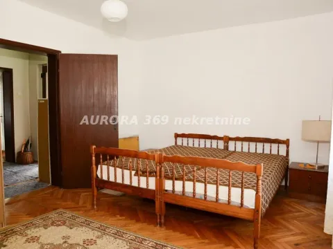 Prodaja, trosoban stan, 92m², Vrnjačka Banja, Srbija - image 8