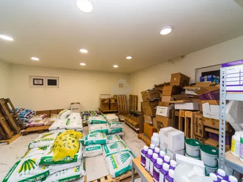 Sale, office space, 101m², Blok 9, Podgorica - image 7