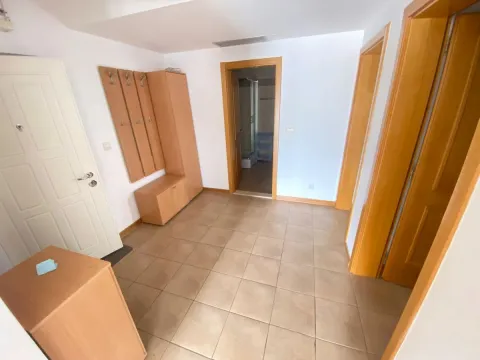 Prodaja, dvosoban stan, 72m², Bečići, Budva - image 5