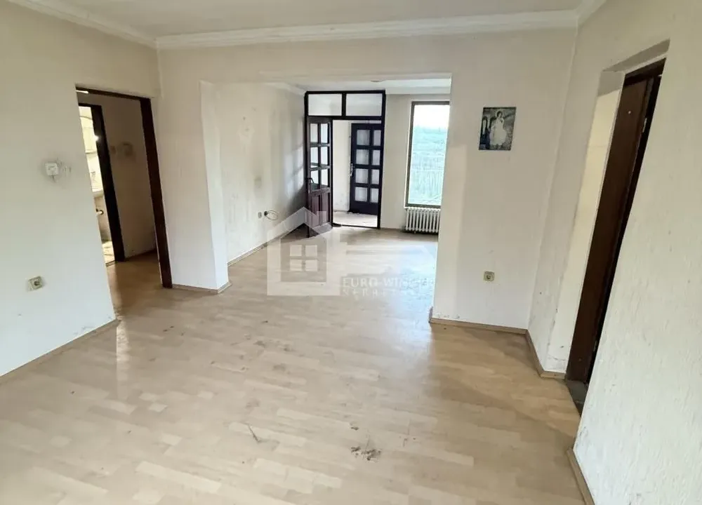 Prodaja, kuća, 220m², Čukarica, Beograd