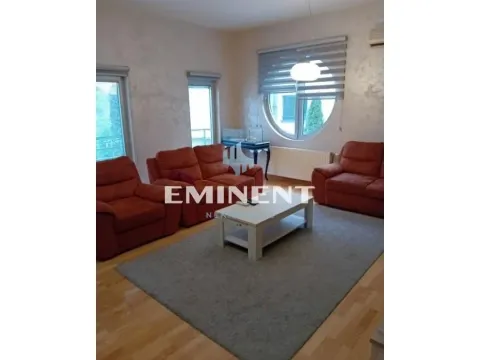 Izdavanje, trosoban stan, 98m², Savski Venac, Beograd