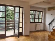 Izdavanje, kuća, 360m², Autokomanda, Voždovac Sve Podlokacije - image 1