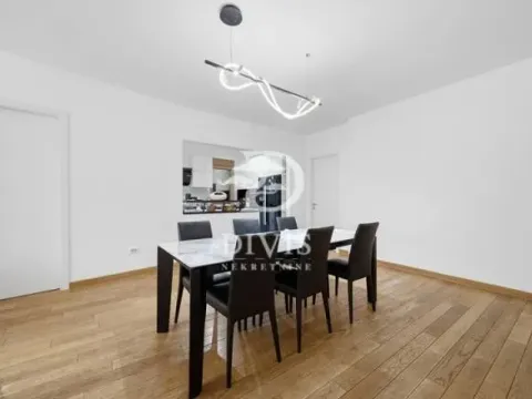Prodaja, četvorosoban stan, 118m², Crveni Krst, Beograd - image 17