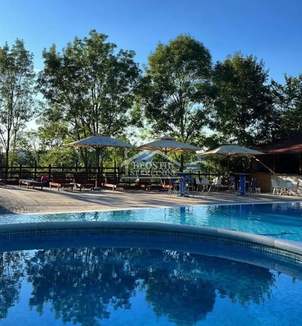 Prodaja, ugostiteljski objekat, 1243m², Lužnice, Kragujevac
