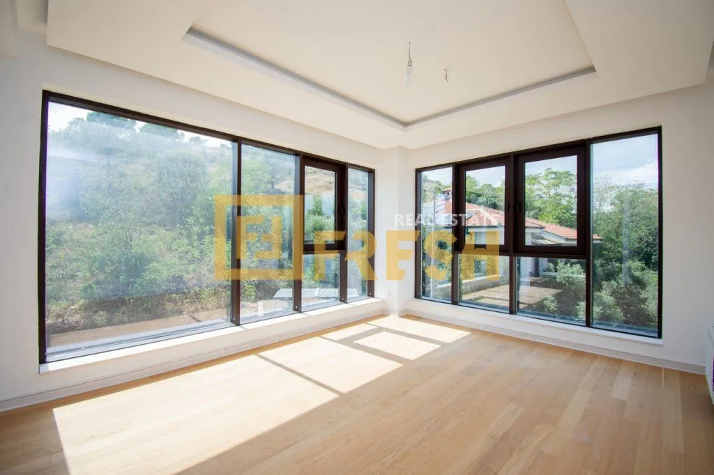Sale, three bedroom apartment, 132m², Gornja Gorica, Podgorica