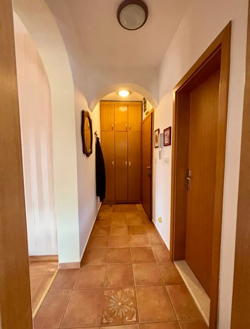 Sale, one bedroom apartment, 46m², Stari Aerodrom, Podgorica