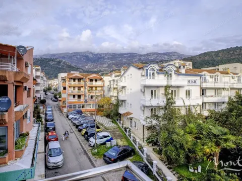 Sale, two bedroom apartment, 80m², Maine, Budva - image 19