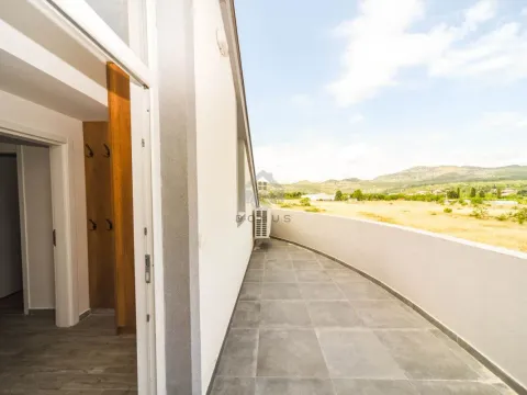 Rent, three bedroom apartment, 80m², Donja Gorica, Podgorica - image 10